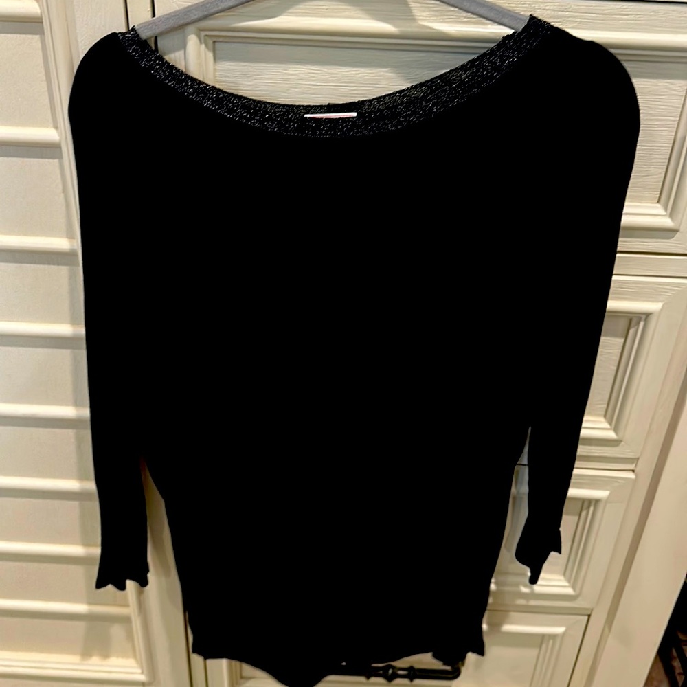 Gap 100% Rayon top size Medium